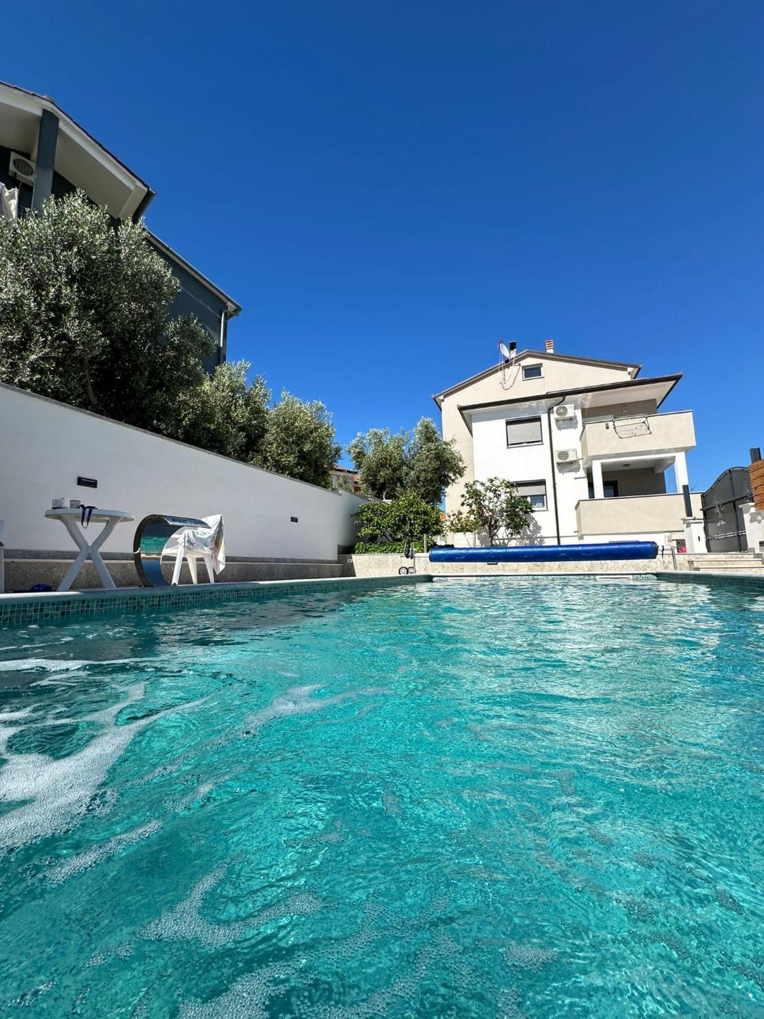 Apartments Ivana With The Pool Rovinjsko Selo Εξωτερικό φωτογραφία